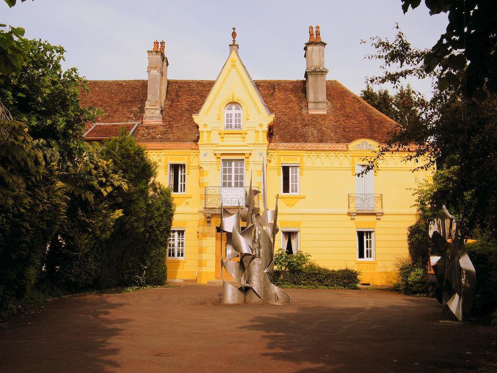 Villa Des Capucins Luxeuil-les-Bains Eksteriør billede